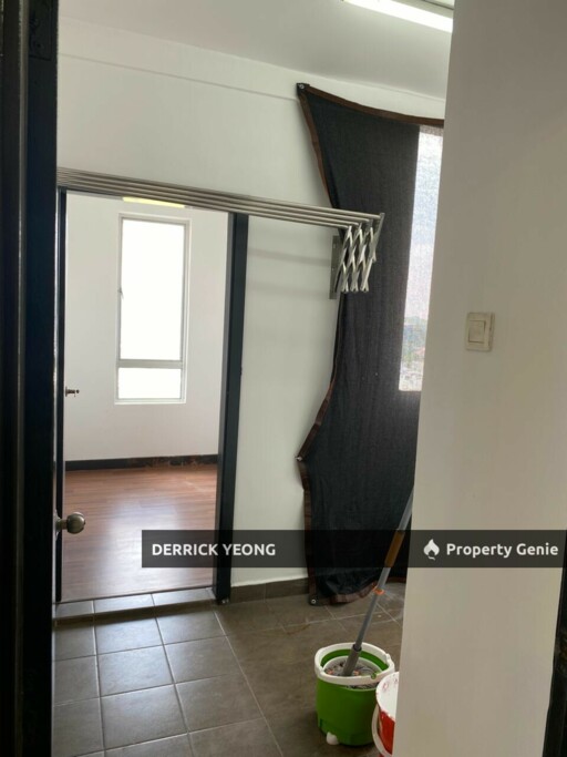 Zen residence condominium for rent partially furnished unit batu 14 puchong