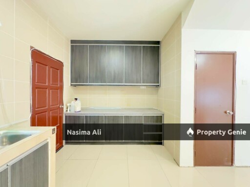 Semi-D Double Storey Taman Desiran Bayu Puchong