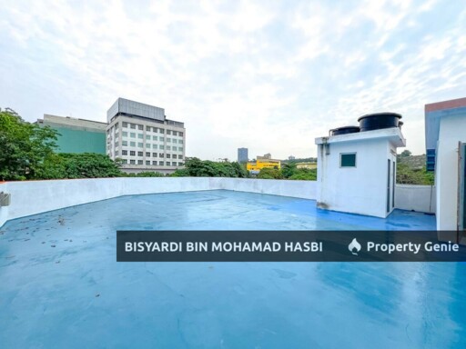 FACING MAIN ROAD, 3 STOREY BUILDING / OFFICE BANDAR TUN RAZAK, CHERAS KUALA LUMPUR .