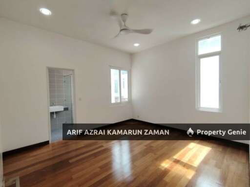 [Negotiable | 3-Storey Semi-D] Clover Garden Residence, Cyberjaya | 5+1R6B | 3,800 sqft | RM2,000,000