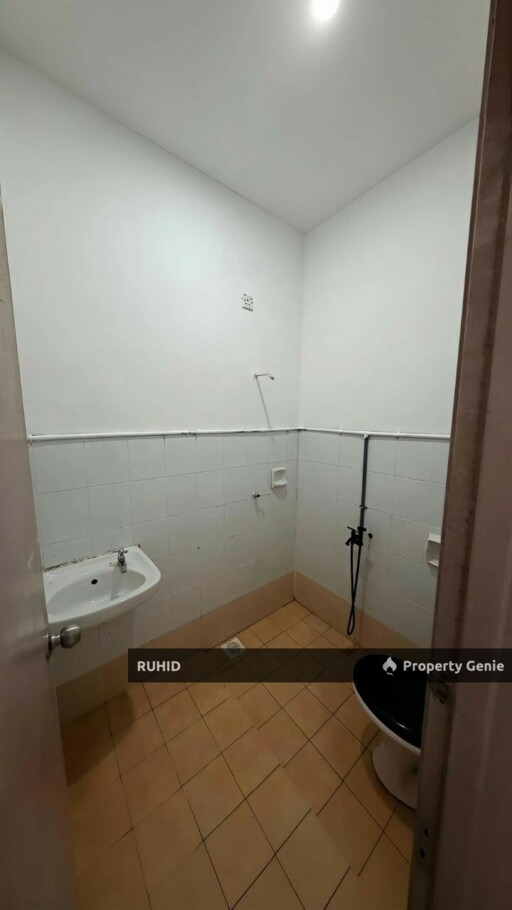 Freehold 3-Bedroom Single Storey Terrace House Taman Puteri Wangsa, Ulu Tiram