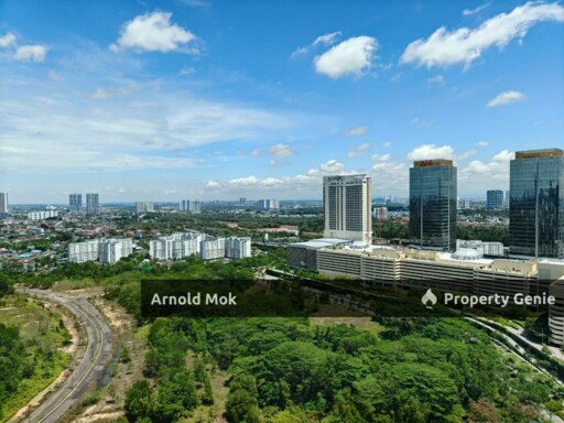 2 Bedrooms Apartment at Southkey Mosaic for Sale