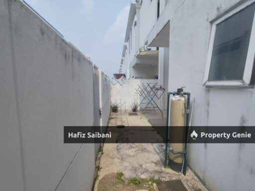 Three Storey Superlink Cassia Garden Residence Cyberjaya