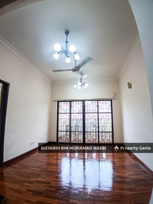 Renovated Corner Lot 2.5 Storey Superlink at Precint 16, Putrajaya