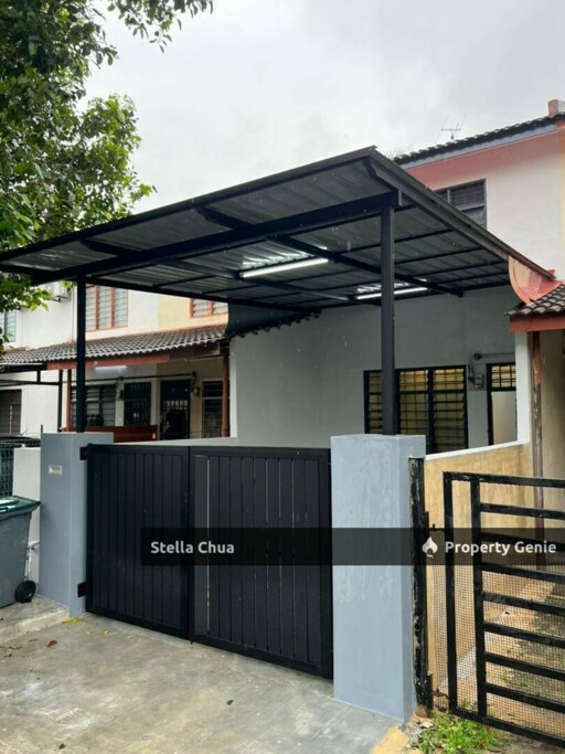 For Sale🏡2 Storey Low Cost House 📍Jalan Lading, Puteri Wangsa