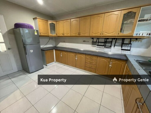 Double Storey Terrace House for Rent at Stapok