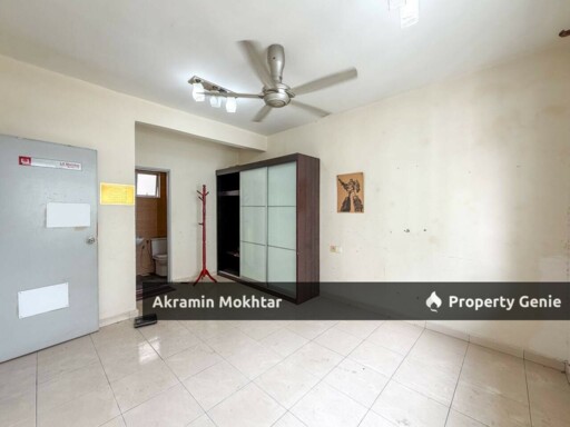 Corner Unit & 1 Parking | Mutiara Anggerik Serviced Apartment Seksyen 15, Shah Alam