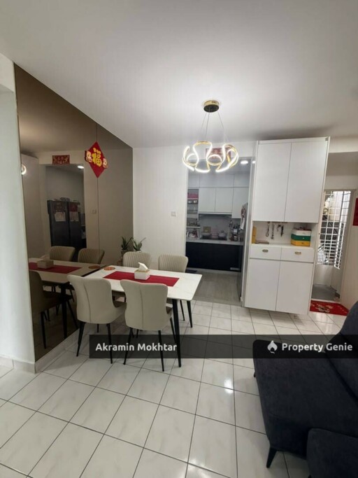 Freehold & Renovated | Sri Putra Apartment @ Jalan SP19, Taman Sri Putra, Sungai Buloh