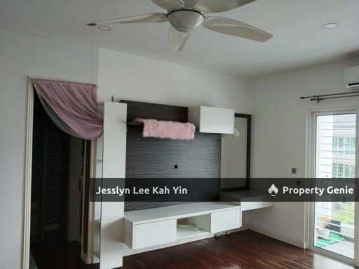3 Storey Superlink - Taming Indah Sungai Long