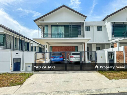 GreenHill Park, Seksyen U10 Shah Alam | 2-Storey Semi-D 5 Bedrooms | RM890K - Gated Guarded & Well Maintained