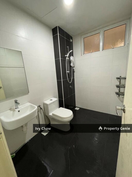 Twin Danga Residence for Sale