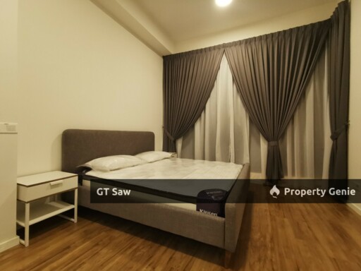 Fully Furnish 2 Bedroom Unit Near Pavilion Bukit Jalil For Sale