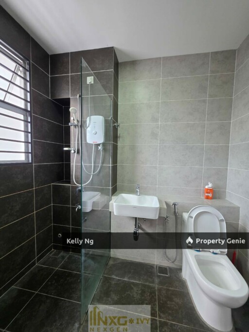 Double Sty House At Kota Bayuemas Klang For Rent