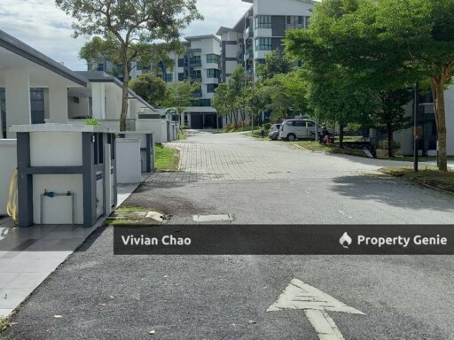 🍀Gated Guarded Single Storey End Lot Villa @Meru Valley for Sale