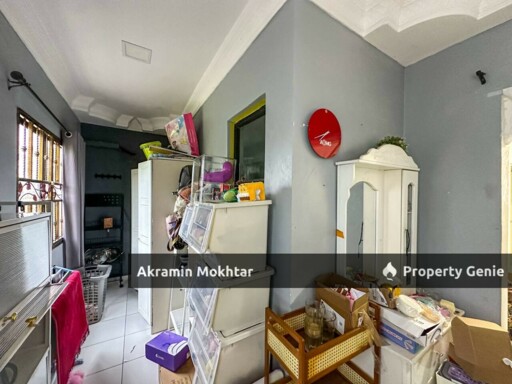 Freehold & Fully Renovated | 2 Storey Terrace Laman Delfina Nilai Impian Nilai N9