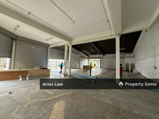 Permas Jaya 1.5 Storey Corner Lot Terrace Factory /Near JB Town /Masai