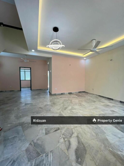 Taman Pasir Putih, Fully Renovate, Double Storey