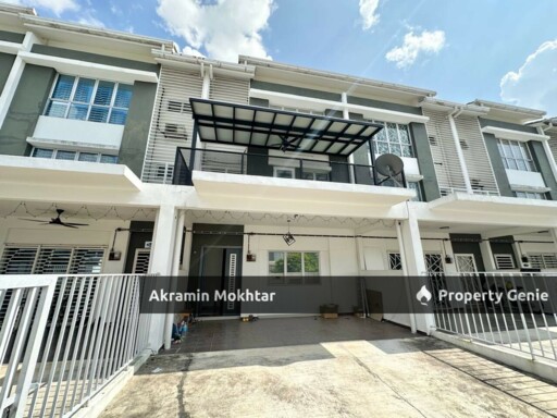 Partially Furnished, Gated & Guarded | 3-STOREY INTERMEDIATE AZALEA @ BUKIT RAHMAN PUTRA