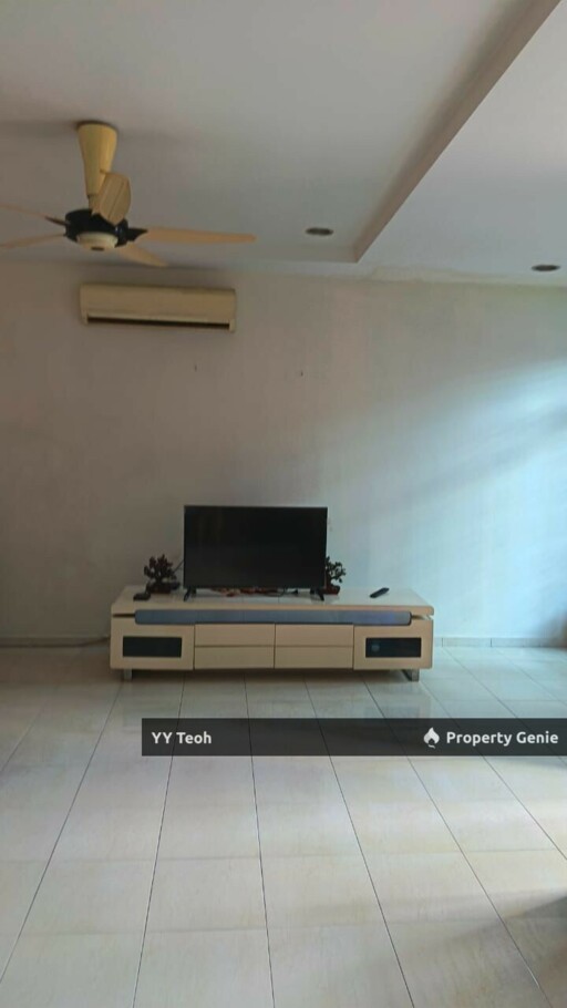 Bukit Piatu Double Storey Terrace