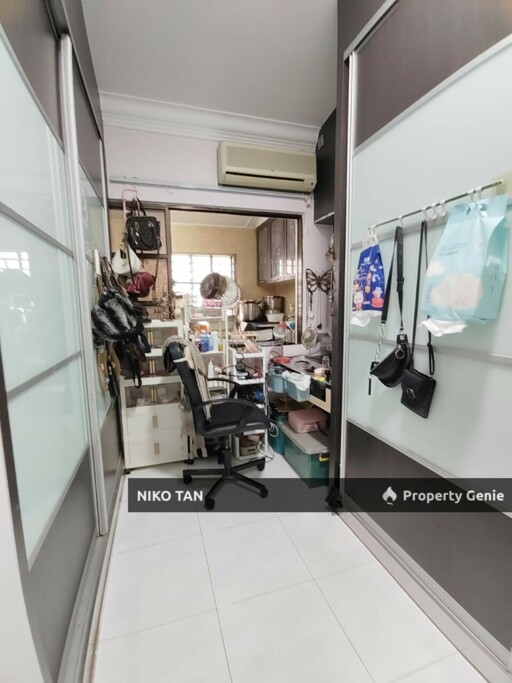 Jalan Pesona 1.5Sty Renovated Taman Pelangi Indah Ulu Tiram