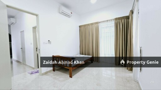 Jacaranda Garden Residence 3 Storey Bungalow For Rent