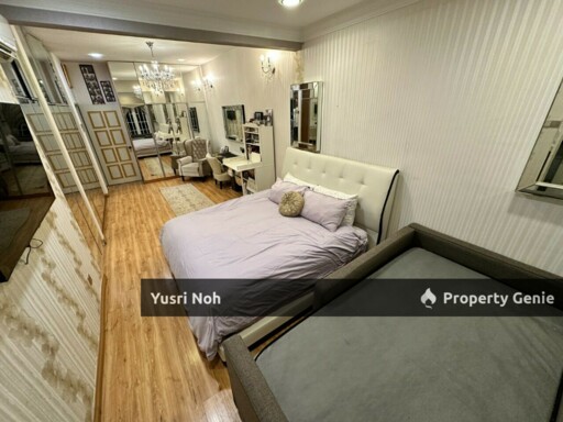 Cornerlot Semi-D SS4 Petaling Jaya - Facing Open, Walk in Condition