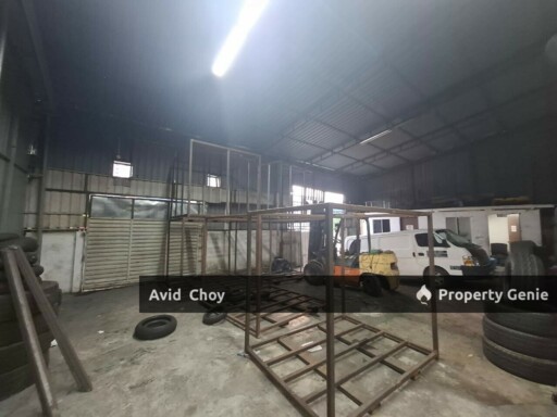 Kota Puteri, Jalan Cenderai, 1.5 Storey Semi Detached Factory for Rent