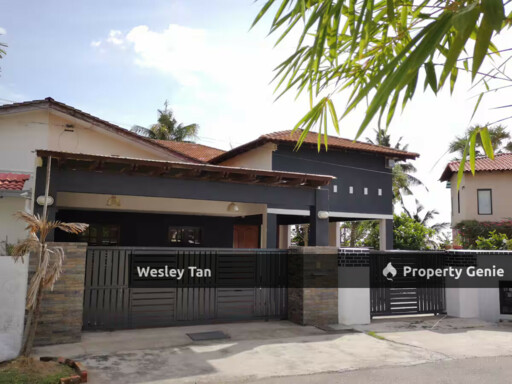 Ujong Pasir Sea Front Double Storey Semi-D For Sale