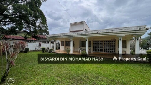 Exclusive 8,250sq.ft Corner Single Storey Bungalow with Large Land in The Heart of Seksyen 16 Petaling Jaya.