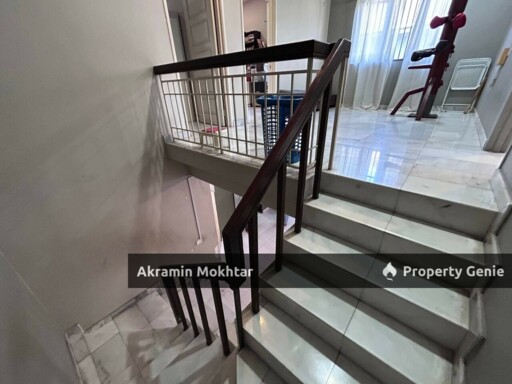 END LOT Double Storey Terrace Jalan Sepah Puteri, Kota Damansara