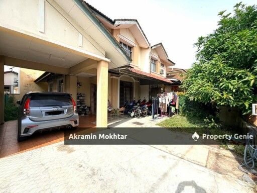 DOUBLE STOREY SEMI D CLUSTER HOUSE TAMAN TASIK UTAMA AYER KEROH MELAKA