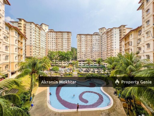 Oakleaf Park Condominium Ampang For Sale .