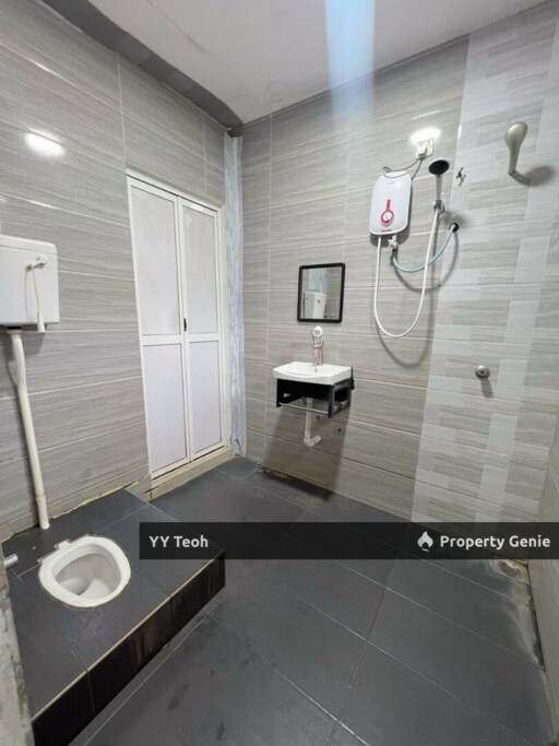 Taman Merdeka Single Storey Terrace