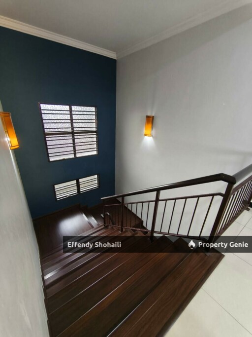 BANDAR SERI PUTRA PUTRA HILLS BUNGALOW