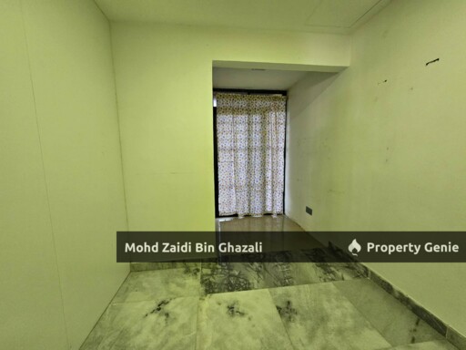 Below Market Renovated  2.5 Storey Terrace Presint 8
