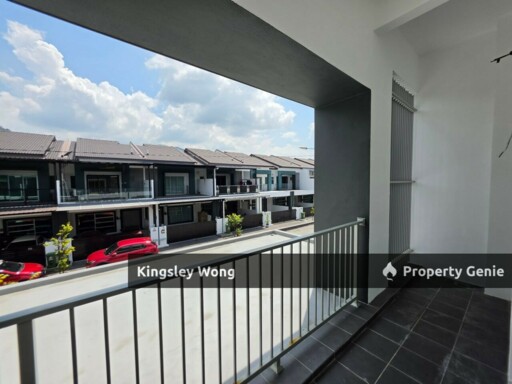 Meru Tropika Jelapang Basic Unit Double Storey Terrace House Gated & Guarded Near Lumut Highway Silibin