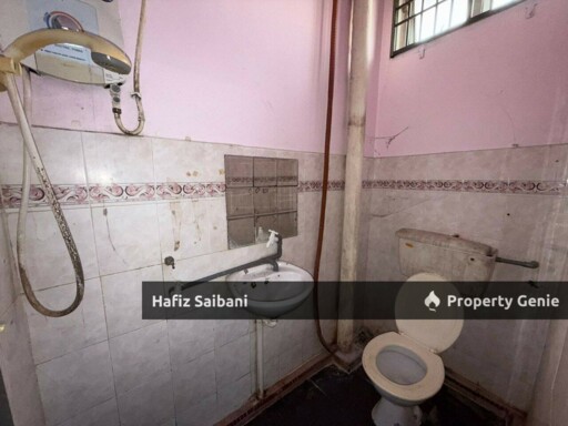 Double Storey Taman Seri Sementa  Klang