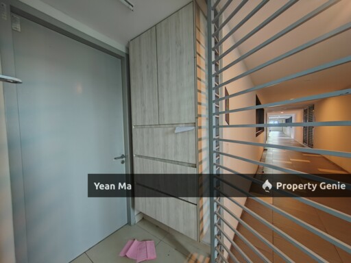 Good Condition Lake Park Residence Selayang