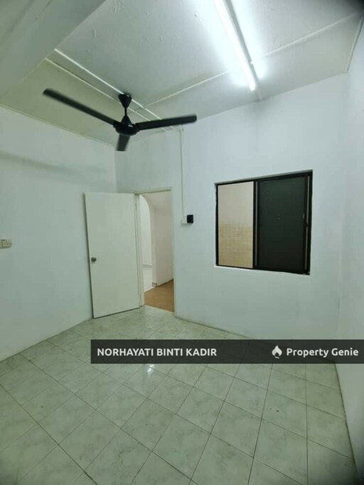 (RENOVATED) SINGLE STOREY TERRACE LORONG SERI MAHKOTA 33, BATU 12, JALAN GAMBANG, KUANTAN