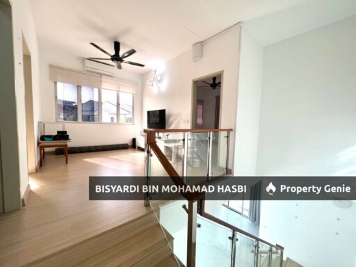End Lot Extra Land 2 Storey Serenia City Amani, Sepang.