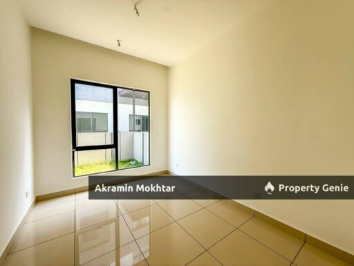 CORNER LOT & BRAND NEW | 3-Storey Semi-D Broadleaf Residences, Kota Kemuning Shah Alam