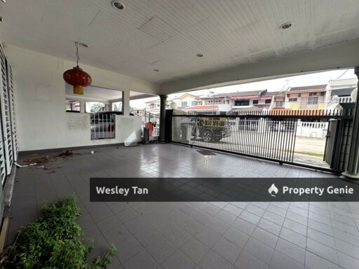 Kampung Lapan Double Storey Corner Terrace House For Sale – Huge Extra Side Land