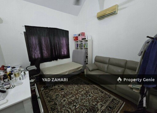 Bukit Jelutong, Shah Alam | 2-Storey Superlink Terrace 5+1 Rooms | RM970K - Fully Reno & Extended and Prime Location