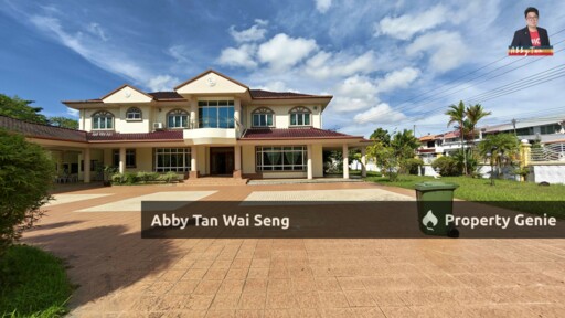 WOW! Huge Prestige Bungalow For Rent in Kolombong | 18,038 sqft Land