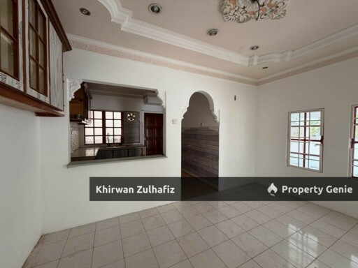 Jalan Semarak Bandar Utama Batang Kali Semi D 2-Storey For Sale