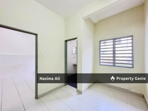 Aman Putri Seksyen U17 Shah Alam