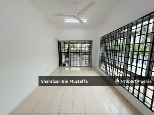 International Lot, End Lot, Taman Sri Saujana, Kota Tinggi, Johor