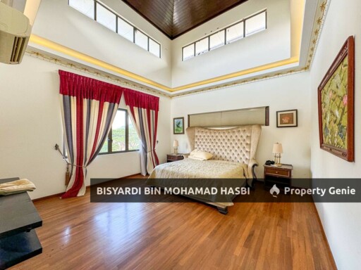 4 STOREY BUNGALOW TAMAN BUKIT MELAWATI WITH SWIMMING POOL
