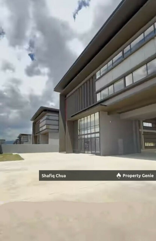 Semi Detached Factory Elmina Business Park For Sale