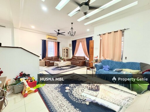 End Lot 2 Storey Terrace Alam Budiman Seksyen U10 Shah Alam 4 Bilik Extra Tanah